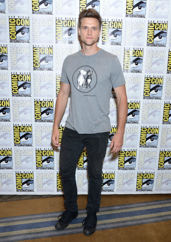 Hartley Sawyer - "The Flash" Press Line - 3ème jour - Comic-Con International 2019 au "San Diego Convention Center" à San Diego, le 20 juillet 2019.