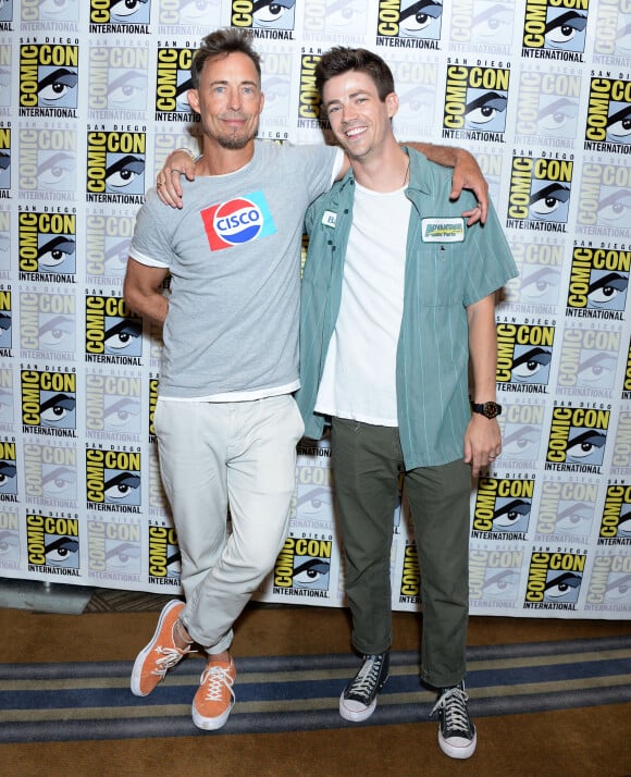 Tom Cavanagh et Grant Gustin - "The Flash" Press Line - 3ème jour - Comic-Con International 2019 au "San Diego Convention Center" à San Diego, le 20 juillet 2019.