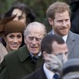 Le prince Philip, duc d'Edimbourg, le prince Harry et Meghan Markle - La famille royale d'Angleterre arrive à la messe de Noël à l'église Sainte-Marie-Madeleine à Sandringham, le 25 décembre 2017.
