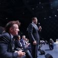 Sean Penn et Arnold Schwarzenegger durant la séance pleinière du sommet pour le Climat "One Planet Summit" à la Seine musicale de Boulogne Billancourt sur île Seguin, France, le 12 décembre 2017. © Denis Allard/Pool/Bestimage