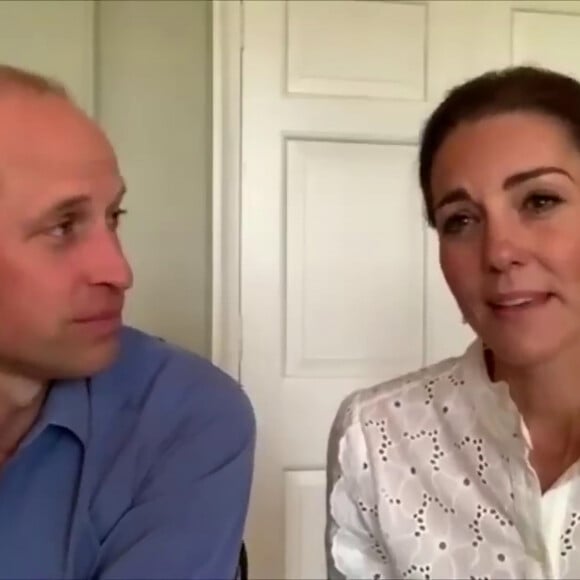 Le prince William, duc de Cambridge, et Catherine Kate Middleton, duchesse de Cambridge sont toujours présents pour répondre aux demandes d'assistance pendant l'épidémie de coronavirus (COVID-19), le 6 juin 2020.