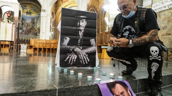 Johnny Hallyday aurait eu 77 ans: road trip, messe à Lourdes et mots de Laeticia