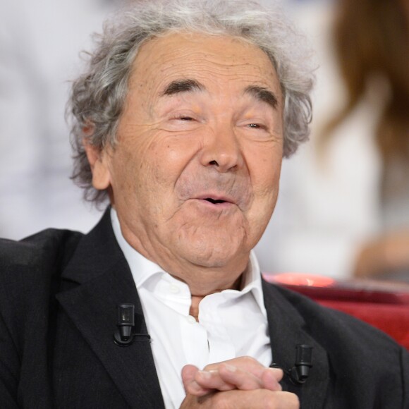 Pierre Perret - Enregistrement de l'émission "Vivement Dimanche" à Paris le 20 octobre 2015 et qui sera diffusée le 25 Octobre 2015, Invité principal Laurent Gerra. © Coadic Guirec / Bestimage