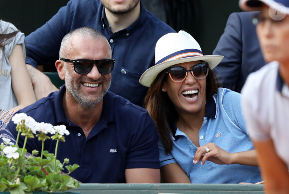 Amel Bent et son mari Patrick Antonelli dans les tribunes des internationaux de tennis de Roland Garros à Paris, France, le 3 juin 2018. © Dominique Jacovides - Cyril Moreau/Bestimage