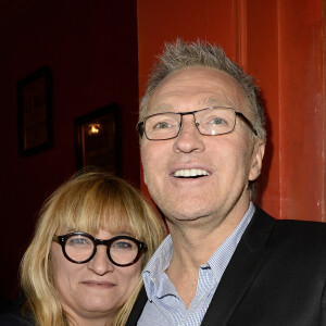 Christine Bravo et Laurent Ruquier - Backstage de la 150ème représentation de la pièce "Je préfère qu'on reste amis" au Théâtre Antoine à Paris le 5 novembre 2014.