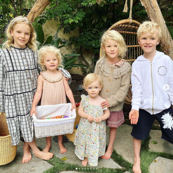 Les 5 enfants de James Van Der Beek et Kimberly Van Der Beek, Olivia, Emilia, Gwendolyn, Annabel et Joshua. Juin 2020.
