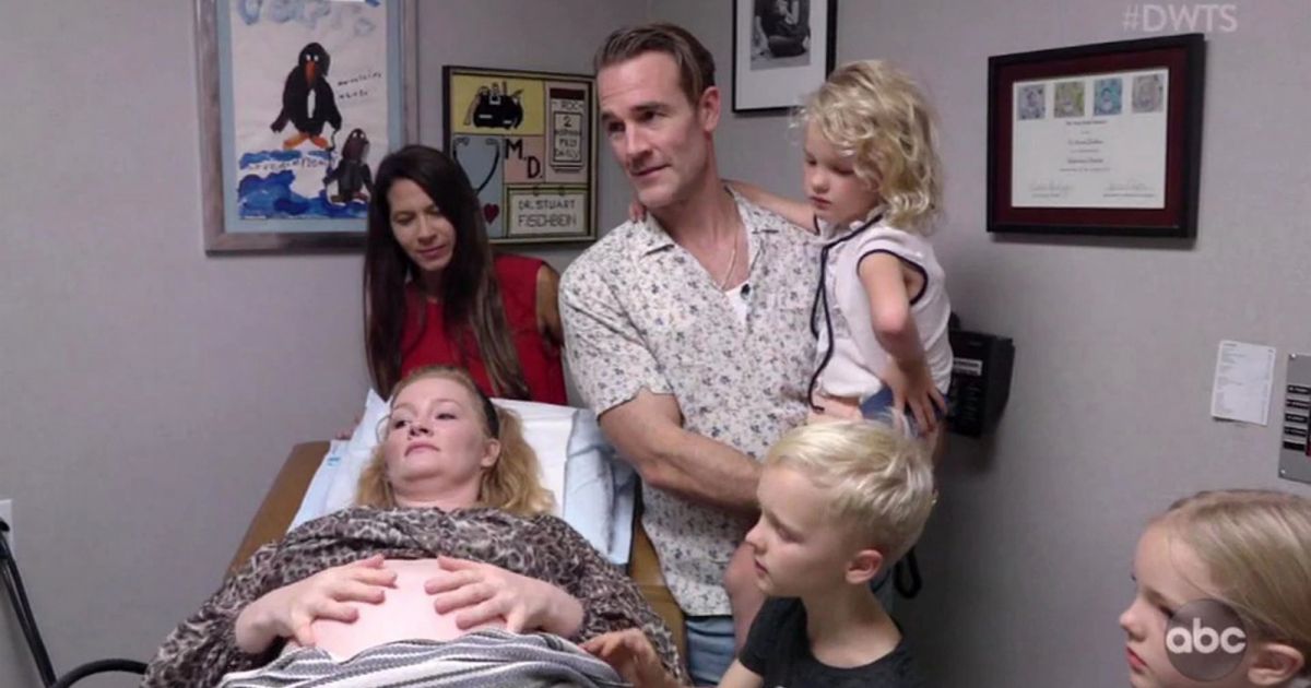 James Van Der Beek révèle que sa femme est enceinte de ...