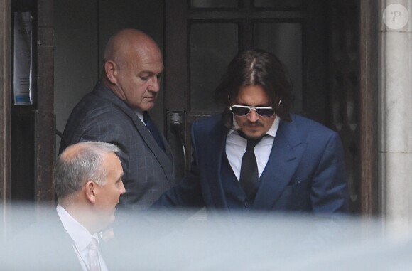 Après une journée de procès contre le magazine The Sun Newspaper, Johnny Depp quitte la cour royale de justice à Londres. Le 7 juillet 2020