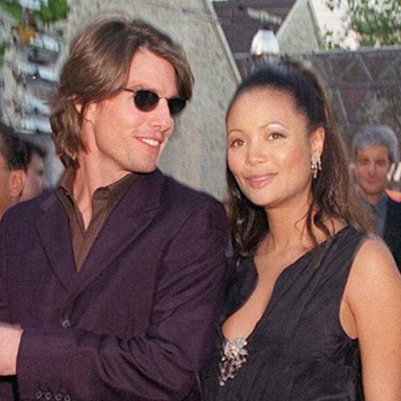 Tom Cruise et Thandie Newton - Projection du film "Mission: Impossible II" à Paris. Le 30 juin 2000.