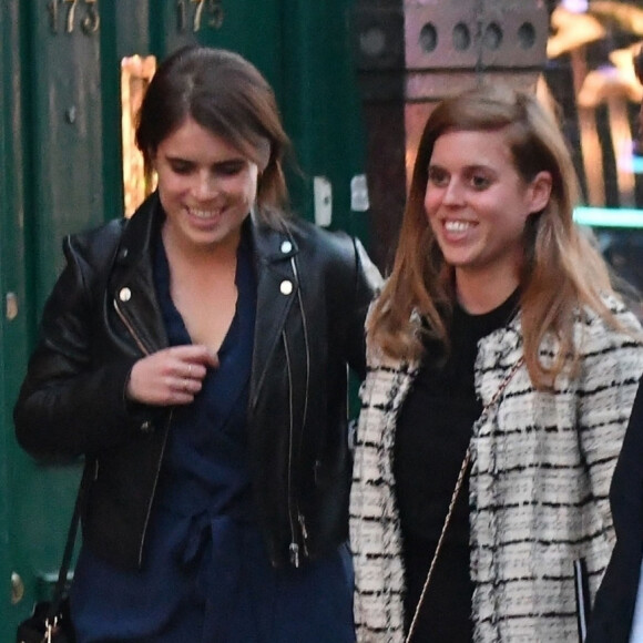 Exclusif - La princesse Eugenie d'York, sa soeur la princesse Beatrice et son compagnon Edoardo Mapelli - Les princesses d'York sont de sortie ensemble, avec leur mari et compagnon respectif, dans le quartier de Notting Hill à Londres. Le 31 mai 2019