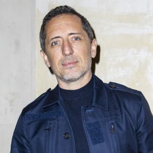 Gad Elmaleh - Photocall du défilé Giambattista Valli - collection prêt-à-porter Automne/Hiver 2020-2021 lors de la Fashion Week à Paris (PFW), le 2 mars 2020. © Olivier Borde / Bestimage