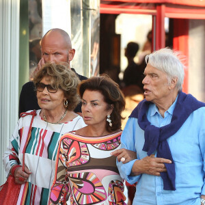 Bernard Tapie et sa femme Dominique sont allés diner au restaurant "Le Girelier" à Saint-Tropez. Le 15 juillet 2020  French businessman Bernard Tapie and his wife Dominique went to dinner at the restaurant "Le Girelier" in Saint-Tropez. July 15, 202015/07/2020 - Saint-Tropez