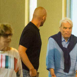 Bernard Tapie et sa femme Dominique sont allés diner au restaurant "Le Girelier" à Saint-Tropez. Le 15 juillet 2020.