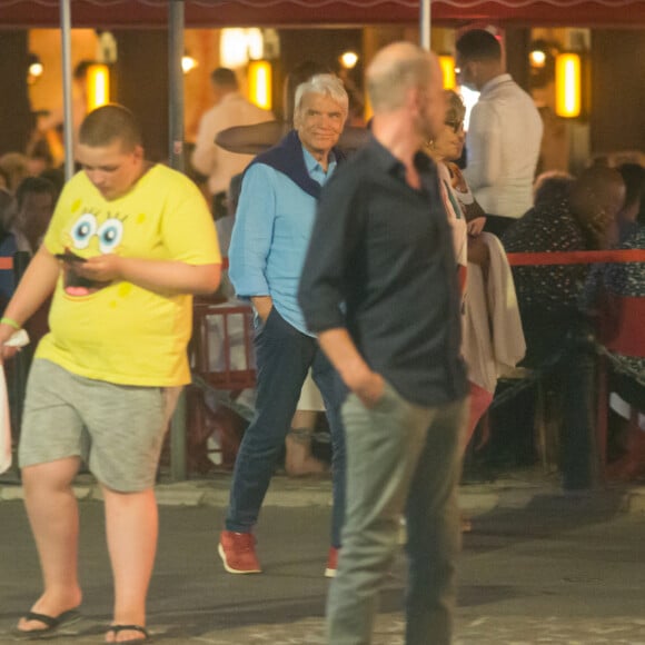Bernard Tapie et sa femme Dominique sont allés diner au restaurant "Le Girelier" à Saint-Tropez. Le 15 juillet 2020.