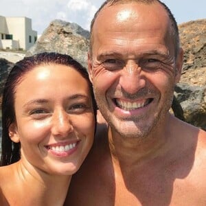 Delphine Wespiser et Roger amoureux sur Instagram, le 4 mai 2020