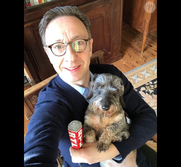 Stéphane Bern et sa chienne Mirza sur Instagram. Le 19 mars 2020.