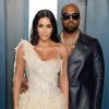 Info du 4 juillet 2020 - Kanye West annonce sa candidature à l'élection présidentielle américaine sur Twitter Kim Kardashian et son mari Kanye West - People à la soirée "Vanity Fair Oscar Party" après la 92ème cérémonie des Oscars 2020 au Wallis Annenberg Center for the Performing Arts à Los Angeles, le 9 février 2020.
