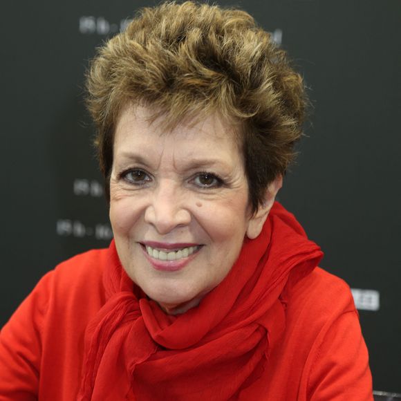 Catherine Laborde est morte.

Catherine Laborde - Salon du Livre à la Porte de Versailles à Paris. © Jean-Claude Woestelandt / Bestimage
