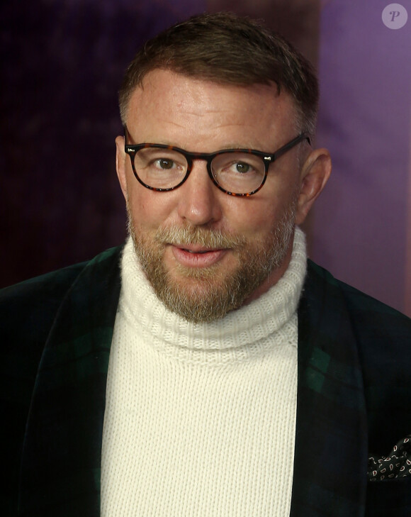 Guy Ritchie - Les célébrités assistent à la première de "Frozen 2" à Londres, le 17 novembre 2019.