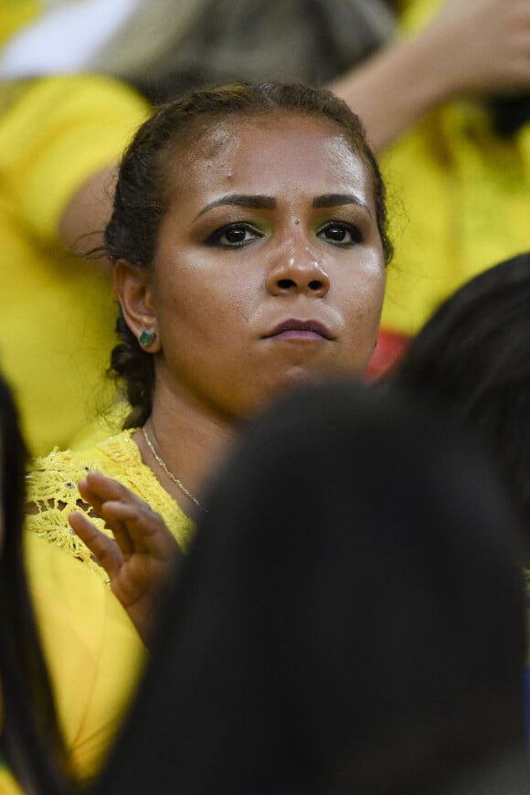 Isabele da Silva (Femme de Thiago Silva) - Célébrités dans les tribunes lors du match de coupe du monde opposant le Brésil à la Serbie au stade Otkrytie à Moscou, Russie, le 27 juin 2018. Le brésil a gagné 2-0.
