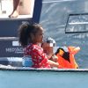 Matt Pokora et sa compagne Christina Milian et leur fils Isaiah sont allés déjeuner avec des amis au restaurant de plage Le Layet au Lavandou le 20 juillet 2020.