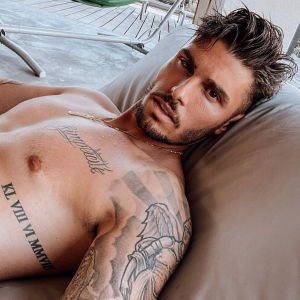 Baptiste Giabiconi en vacances en Corse. Juillet 2020.