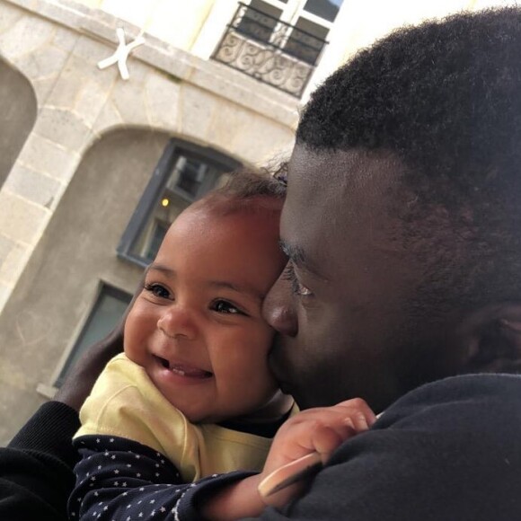 M'Baye Niang avec sa fille Louna, juin 2020, sur Instagram