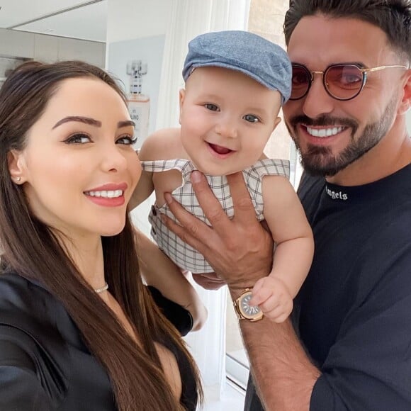 Nabilla Benattia pose avec Thomas Vergara et Milann, sur Instagram, le 12 juin 2020