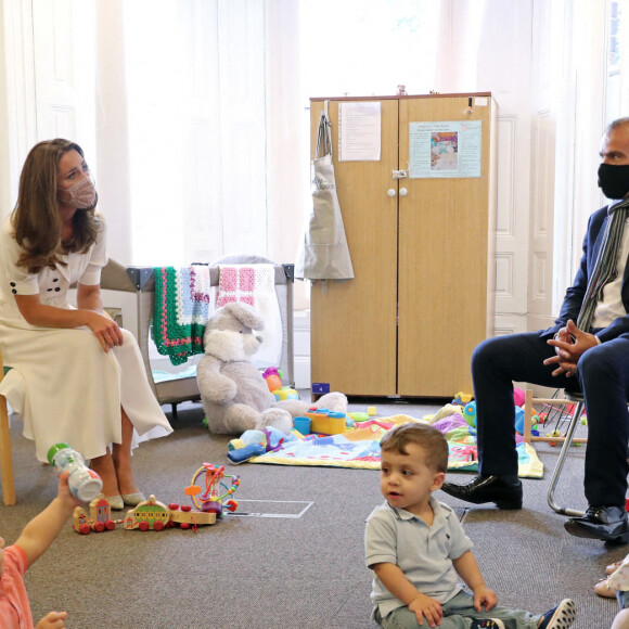 Kate Middleton, duchesse de Cambridge, visite le site de la fondation Baby Basics UK & Sheffield à Sheffield. Le 4 août 2020.