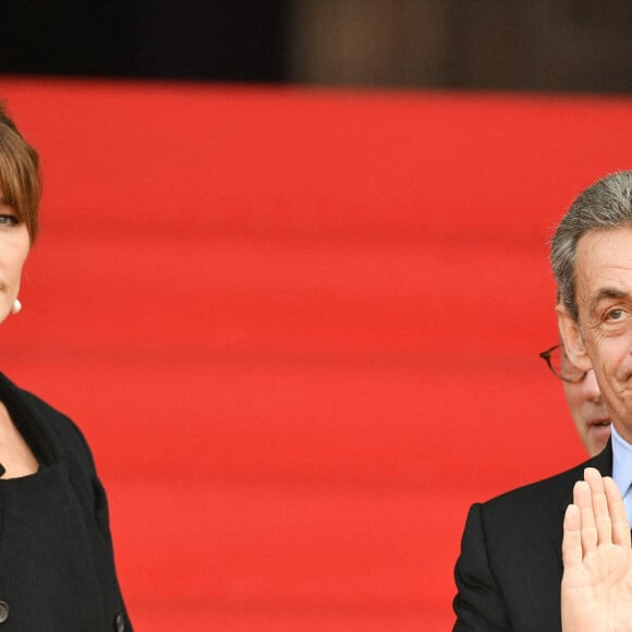 Nicolas Sarkozy et Carla Bruni aux funérailles de Jacques Chirac, le 30 sept 2019.