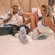 Jessica Thivenin et Thibault Garcia avec leurs Air Jordan high Dior, le 10 août 2020, sur Instagram