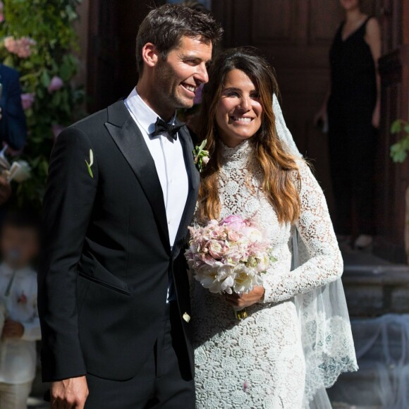 Exclusif - Arrivées et sorties du mariage religieux de Karine Ferri et Yoann Gourcuff à l'église de La Motte, France, le 8 juin 2019. 