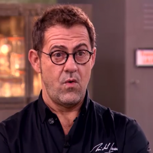 Les filles de Michel Sarran dévoilent son pêché mingon. Extrait de "Top Chef 2018" sur M6. Le 13 février 2018.