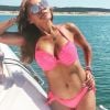 Cathy Guetta radieuse en bikini rose sur son compte Instagram