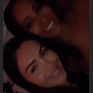 Nabilla en soirée à Dubaï avec Maître Gims et sa femme Dem Dem