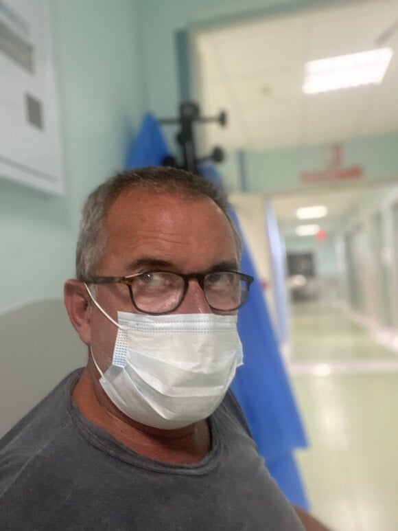 Christophe Dechavanne donne de ses nouvelles depuis l'hôpital, fin août 2020 sur Twitter.