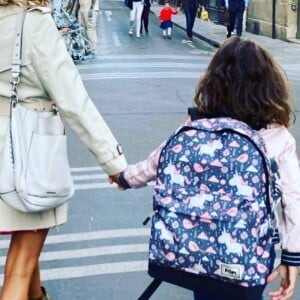 Mélissa Theuriau avec sa fille Lila pour sa rentrée scolaire, sur Instagram le 1er septembre 2020.