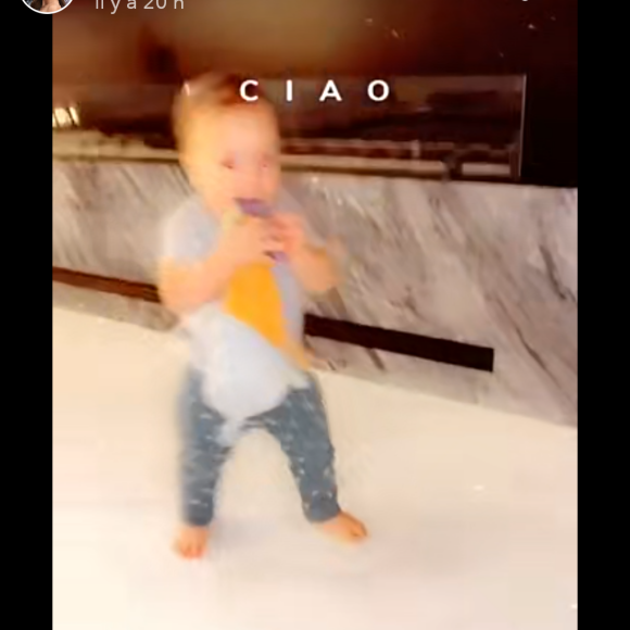 Nabilla Benattia et Thomas Vergara dévoile que leur fils Milann marche, sur Snapchat, le 1er septembre 2020