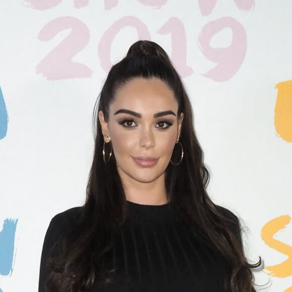 Nabilla Benattia (enceinte) - Photocall - Etam Live Show 2019 au Stade Roland Garros à Paris le 24 septembre 2019. © Rachid Bellak / Bestimage 