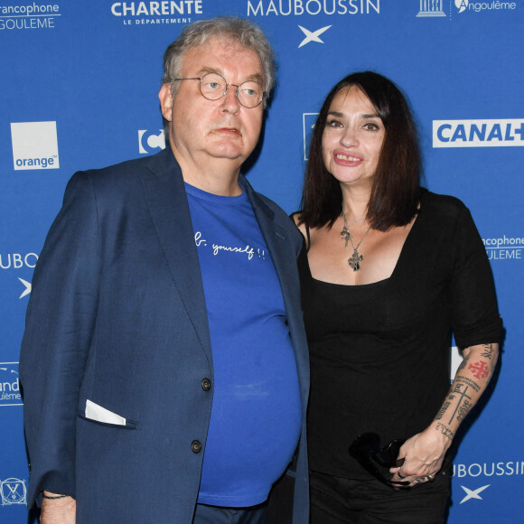 Dominique Besnehard et Béatrice Dalle - Photocall de la série "10%" au cinéma CGR dans le cadre du Festival du film francophone d'Angoulême (28 août - 2 septembre 2020), le 2 septembre 2020.