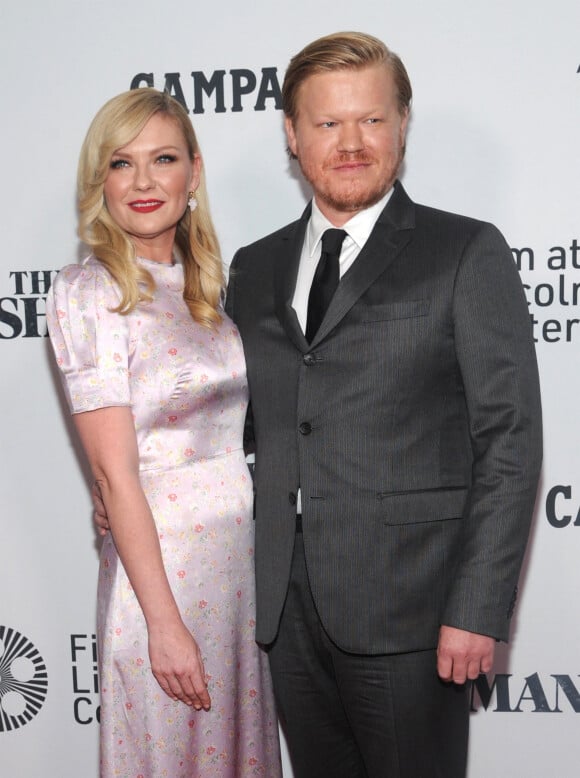 Jesse Plemons et sa fiancée Kirsten Dunst à la première de "The Irishman" lors du 57e Festival du Film de New York.