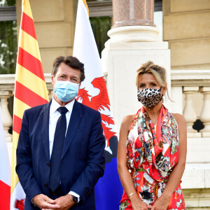 Christian Estrosi, le maire de Nice, et sa femme Laura Tenoudji Estrosi durant la remise de la moto Pernod 250 GP compétitions 1981-1984 à Christian Estrosi au Musée du Sport. C'est sur cette moto que le maire a concouru entre 1981 et 1984. © Bruno Bebert / Bestimage