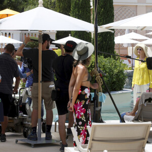 Exclusif - Tournage du téléfilm de TF1 "Il était une fois Monaco" avec Rayane Bensetti et Chantal Ladesou par le réalisateur Frédéric Forestier, ici au bord de la piscine le Lagon de l'hôtel Monte-Carlo Bay le 25 juin 2020 à Monaco. © Jean-François Ottonello / Nice Matin / Bestimage