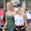 Kaia Gerber, Cara Delevingne et Margaret Qualley ont participé au Black Lives Matter Rally à Los Angeles pendant l'épidémie de coronavirus (Covid-19), le 15 juillet 2020