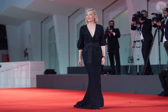 Cate Blanchett sur le tapis rouge du film "Les Amants sacrifiés" lors de la 77ème édition du Festival international du film de Venise, la Mostra. Le 9 septembre 2020 © Imagespace / Zuma Press / Bestimage