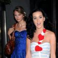  Taylor Swift et Katy Perry vont au restaurant, le 23 août 2009. 