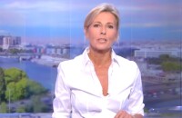 Les adieux de Claire Chazal au JT de TF1 en 2015.