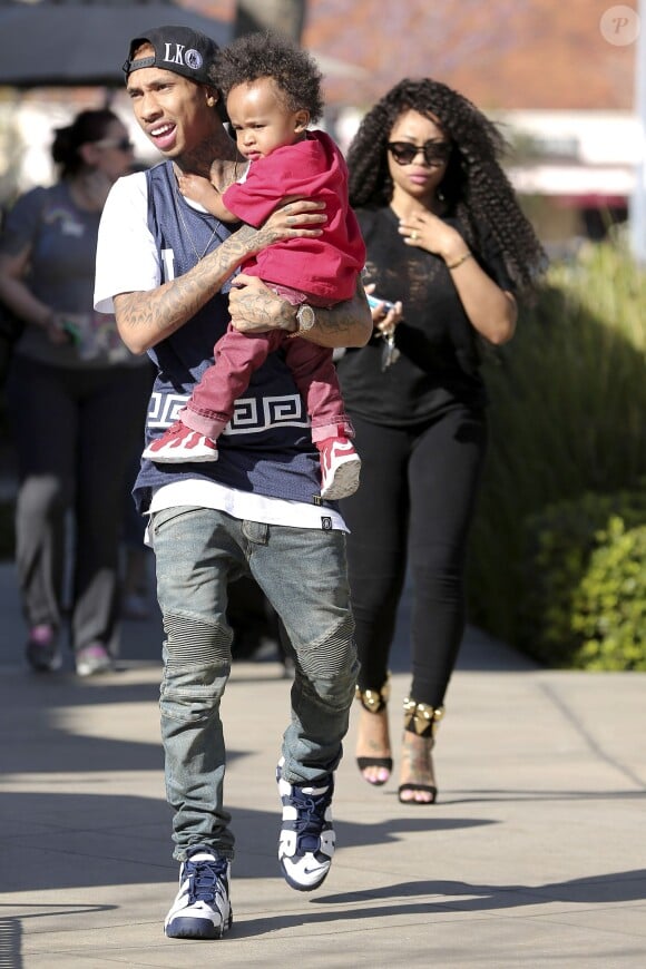 Tyga, Blac Chyna et leur fils King Cairo à Calabasas, Los Angeles, le 16 mars 2014.