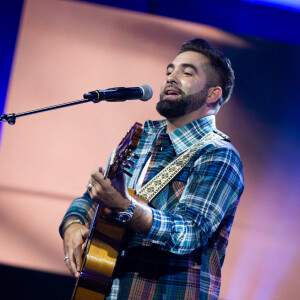 Kendji Girac lors de la 32ème édition du Télévie, l'opération de récolte de dons de RTL Belgium au profit du Fonds de la recherche scientifique (FNRS) pour aider la lutte contre la leucémie et le cancer. Belgique, Bruxelles, le 19 septembre 2020