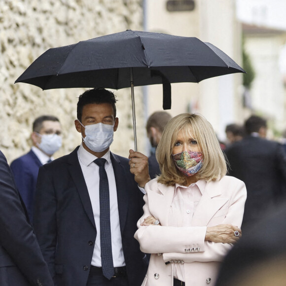 Brigitte Macron, visite l'Hôtel de Polignac, à l'occasion des journées européennes du patrimoine et de la troisième édition du Loto du Patrimoine. Selectionné en 2018 parmi les 18 sites emblématiques du Loto du Patrimoine, l'Hôtel de Polignac est actuellement en pleine restauration. A Condom, le 18 Septembre 2020. © Sébastien Ortola / Pool / Bestimage